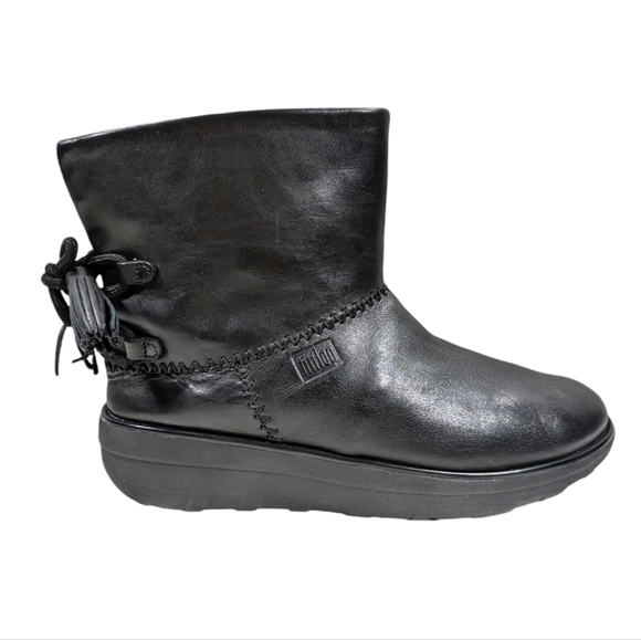 FitFlop Waterproof MUKLUK Leather Tassel Booties EUC $210 Size 6.5  S3119 - Picture 2 of 11